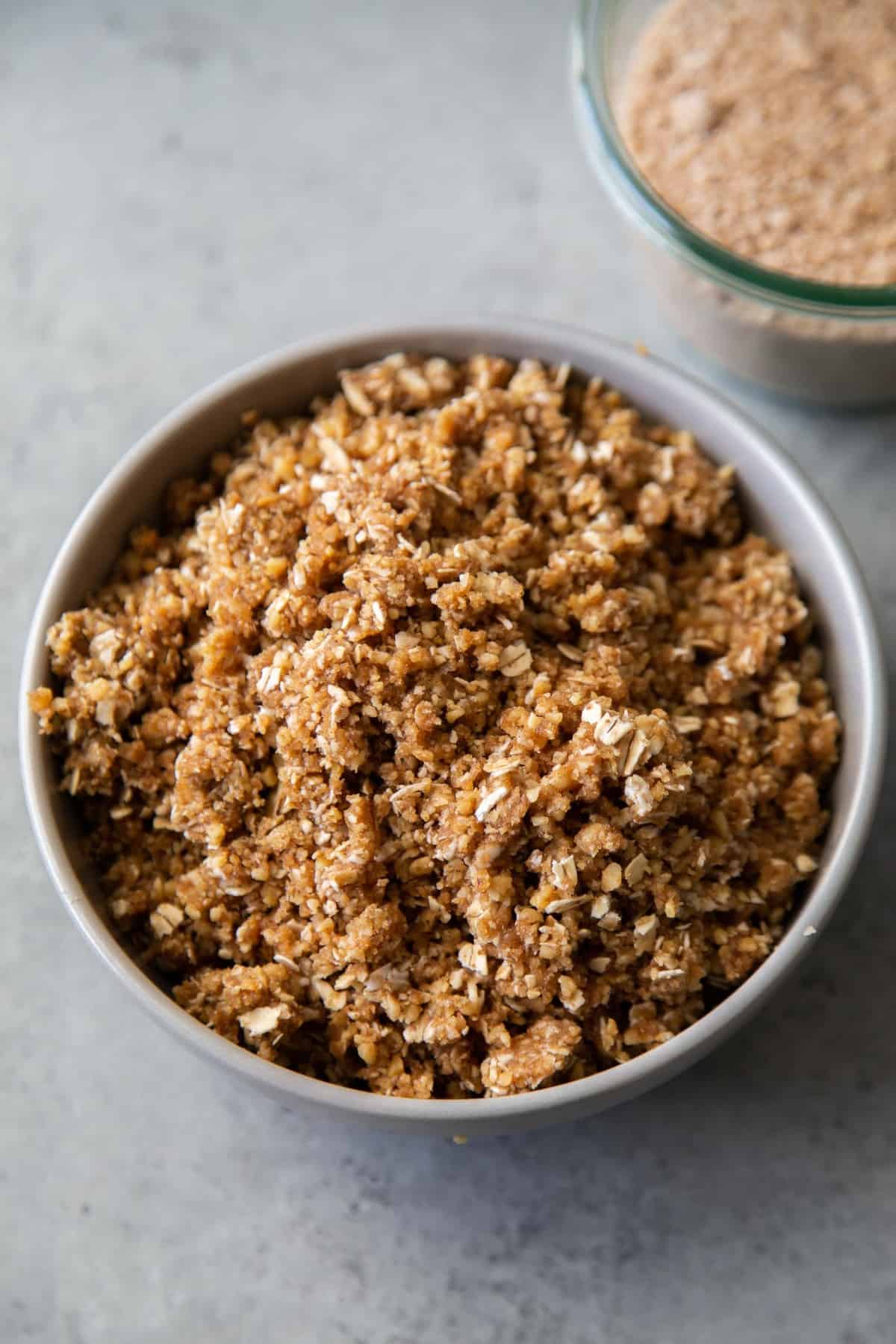 crumble topping made from butter, oats, walnuts, and spices