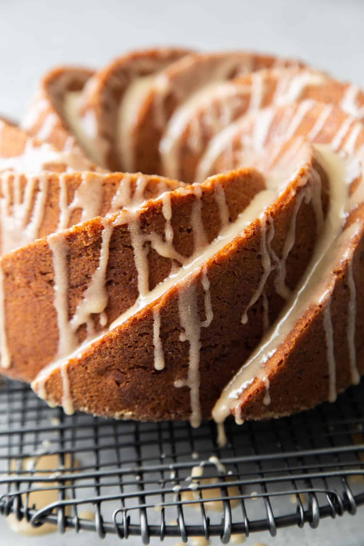 Banana Bundt Cake - The Little Epicurean