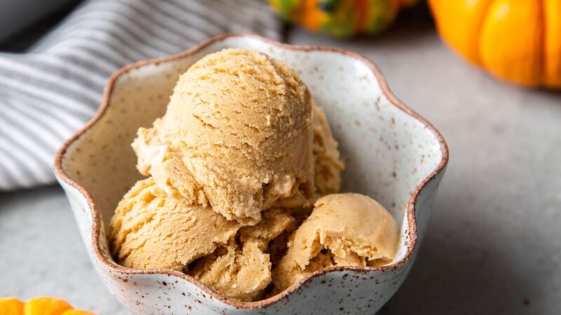 scoops of pumpkin ice cream