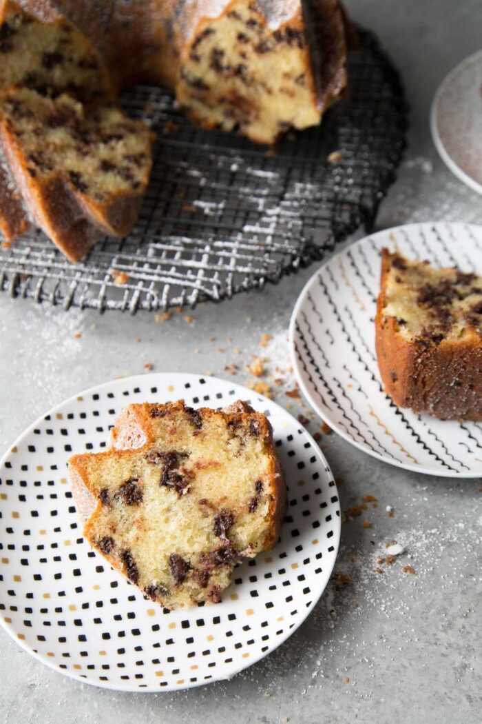 chocolate chip bundt cake slices.