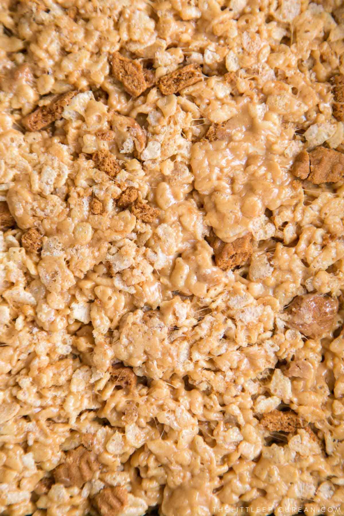 close up of biscoff rice krispies treats before slicing.