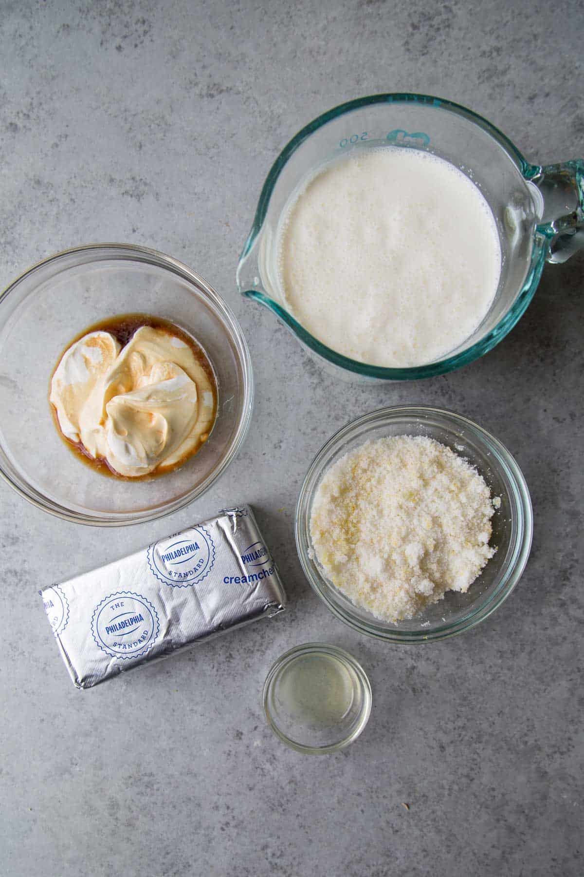 cheesecake ice cream ingredients include cream cheese, sour cream, and lemon juice.