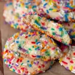 interior shot of confetti cookie showing the rainbow sprinkles.